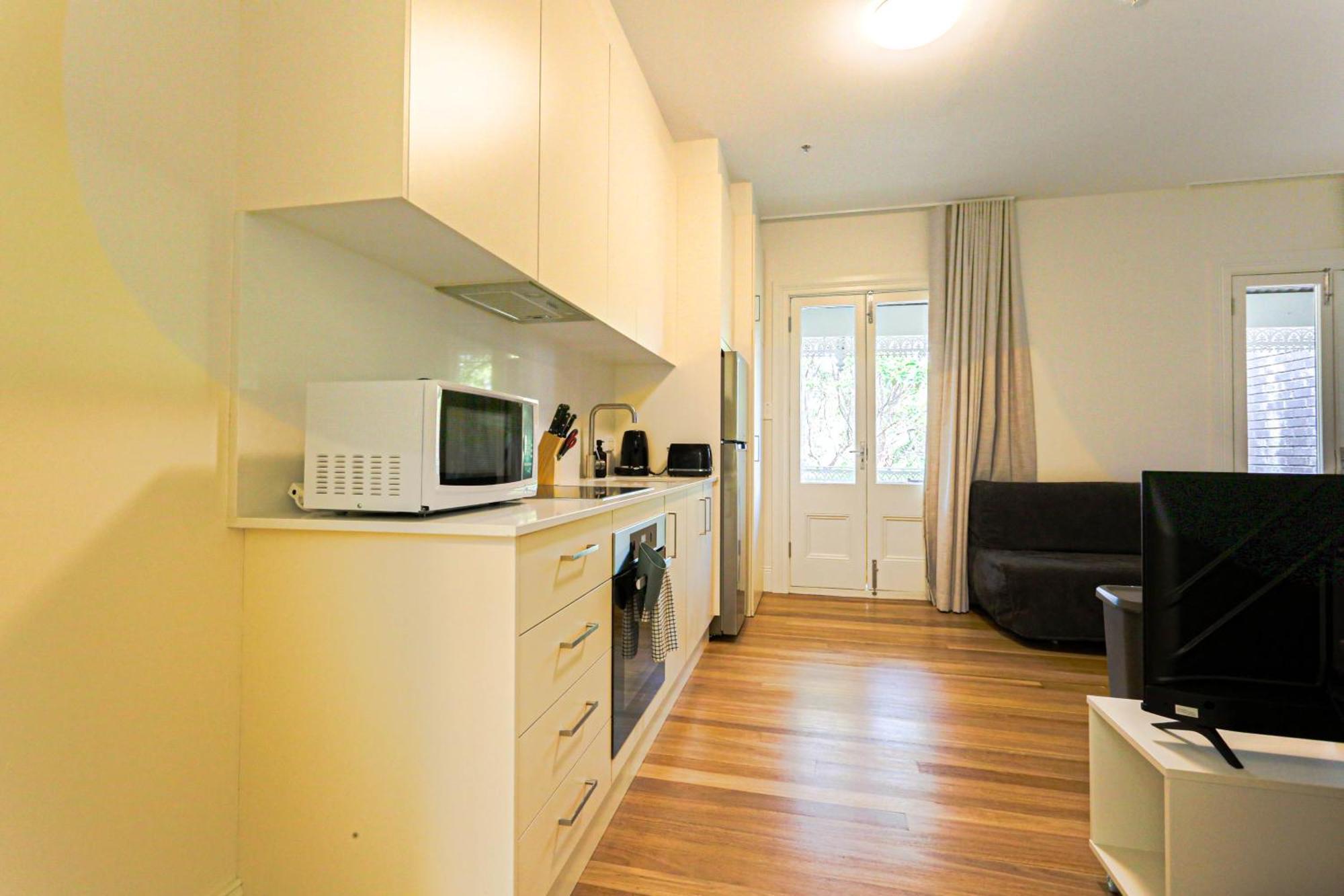 Elegant With Balcony Surry Hills 6 Apartment *